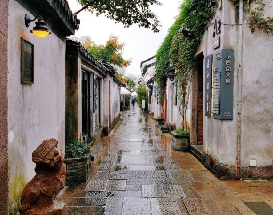 小猪佩奇小小冒险